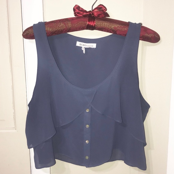 BCBGeneration Ruffled Crop Top - Picture 4 of 5